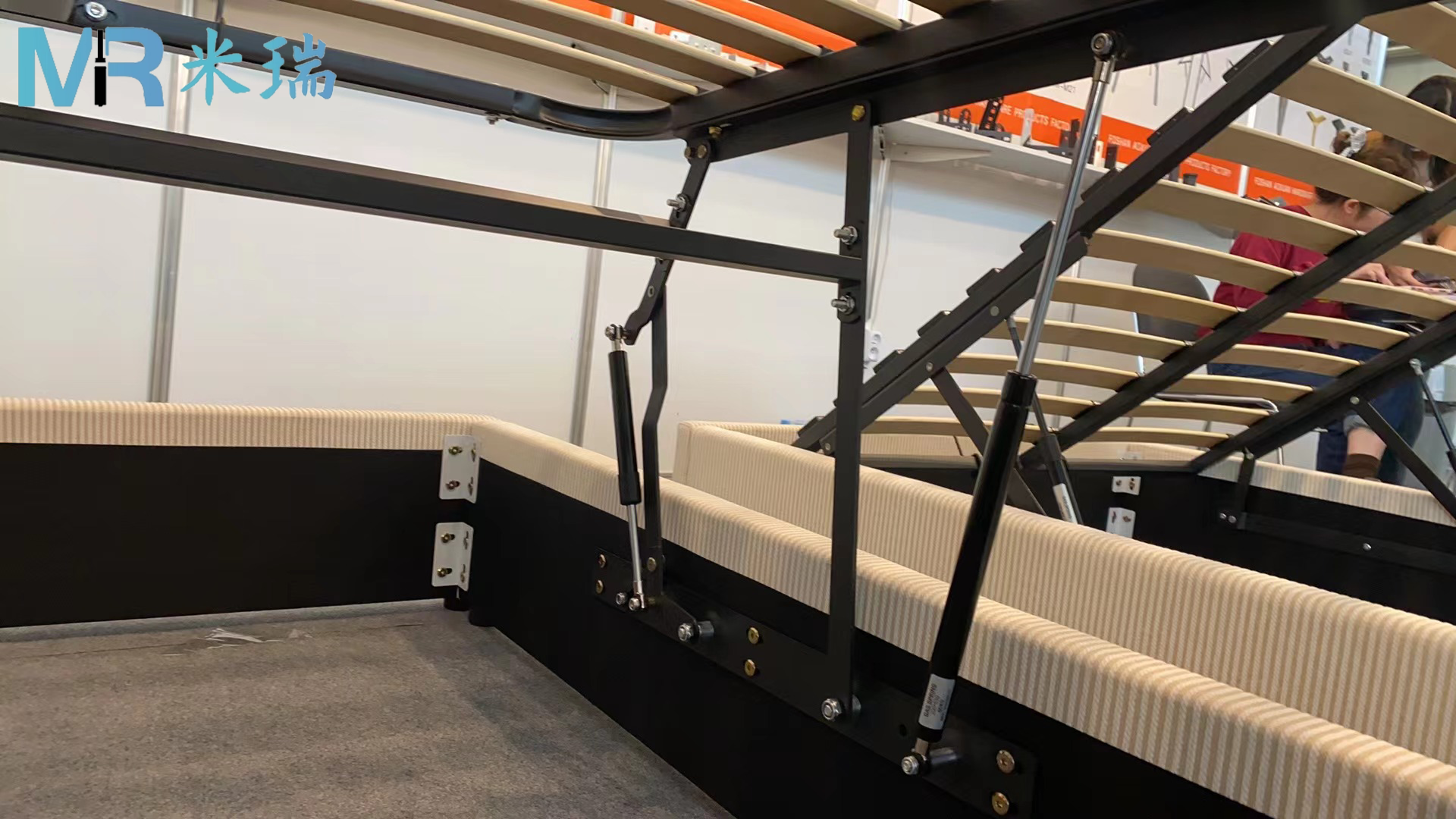 gas spring gas spring