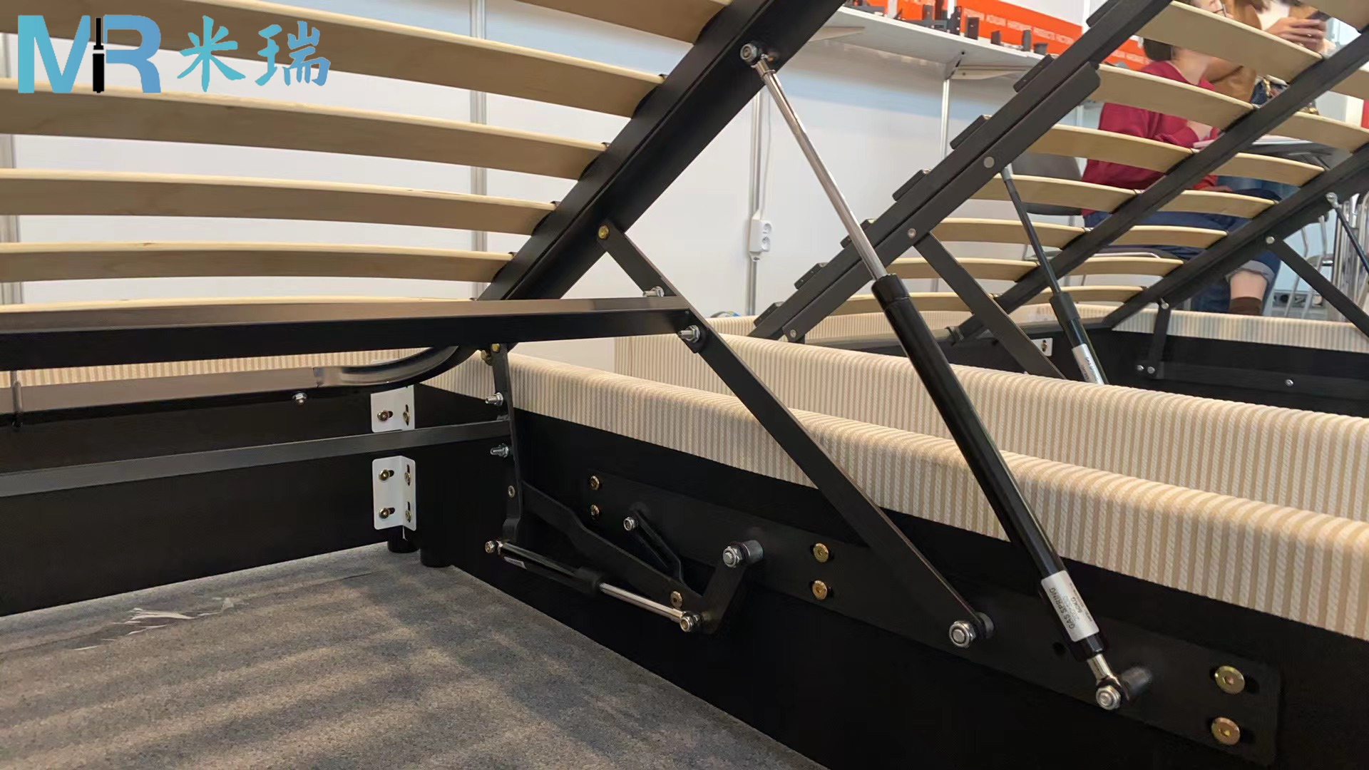 gas spring gas spring