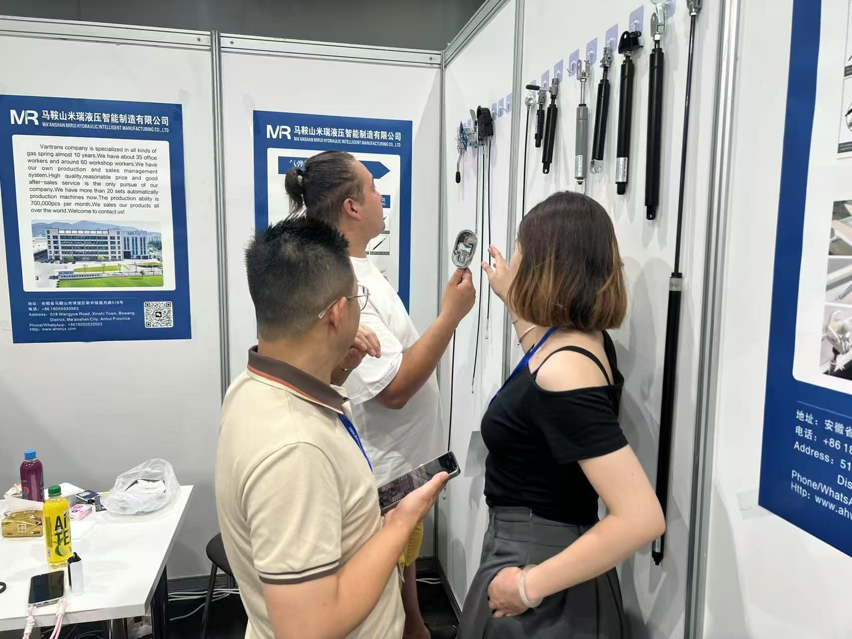 gas spring-auto parts 